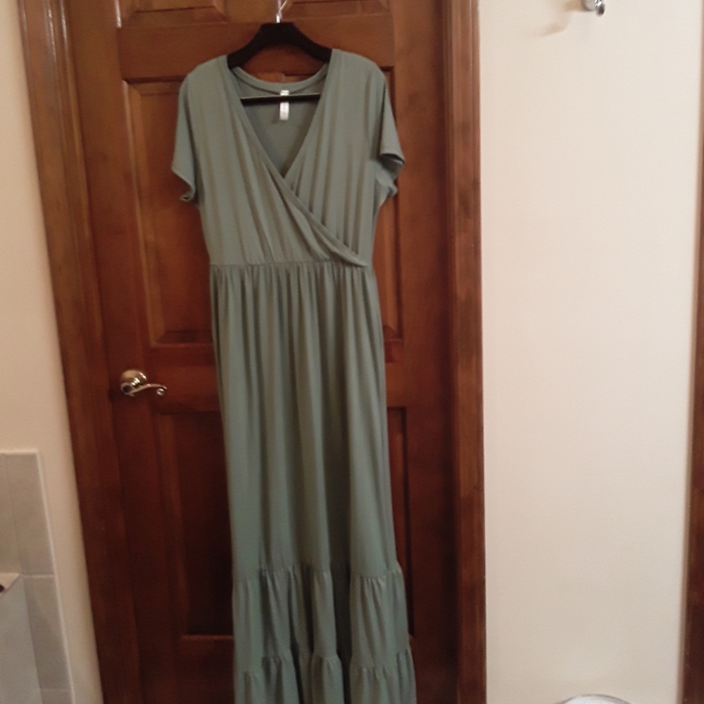 Green Dress Extra Long